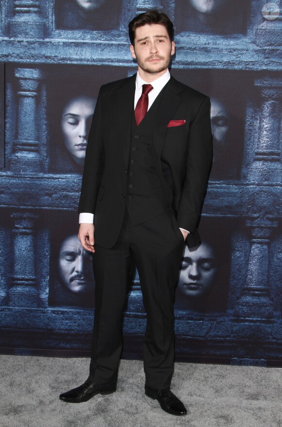 Daniel Portman - Célébrités lors de la première de la saison 6 de Game Of Thrones à Hollywood le 10 Avril 2016.