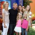  Rick Schorder, son ex-femme Andrea et leurs enfants- Avant-première du film "Le roi lion 3D" à Hollywood, le 27 août 2011.  