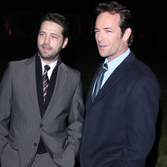 Jason Priestley et Luke Perry à Los Angeles, le 7 janvier 2011.