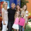 Avant-première du Roi lion 3, 27 août 2011. Rick Schroder et son ex-femme Andrea et leurs enfants.