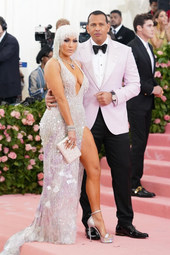 Jennifer Lopez et son fiancé Alex Rodriguez - Arrivée des people à l'after party de la 71ème édition du MET Gala (Met Ball, Costume Institute Benefit) sur le thème "Camp: Notes on Fashion" au Metropolitan Museum of Art à New York, le 6 mai 2019