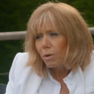 Brigitte Macron dans "Emmanuel Macron, la stratégie du météore", un documentaire de Pierre Hurel pour France 3, disponible en replay.