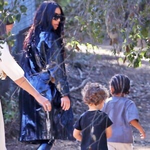 Kim Kardashian, Saint - Les célébrités se rendent à la messe dominicale pour assister au service de K. West à Los Angeles, le 17 mars 2019.