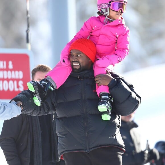 Exclusif - Kim Kardashian, son mari Kanye West et leurs enfants Saint et North à Aspen, Colorado, Etats-Unis, le 30 décembre 2018.