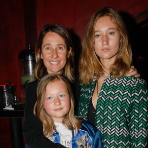 Alexia Laroche-Joubert et ses filles Solveig Blanc et Isaure Multrier - Soirée de lancement du livre "Une femme au front" de Martine Laroche-Joubert au Buddha Bar à Paris, le 18 avril 2019. Un événement organisé par Five Eyes production © CVS/Bellak/Bestimage