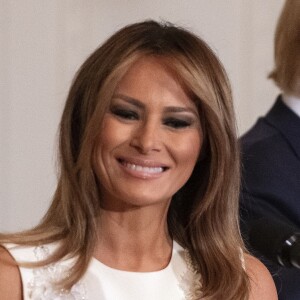 Le président des États-Unis, Donald J. Trump, et la première dame, Melania Trump, participent à la célébration des mères militaires dans la salle est de la Maison Blanche à Washington DC, le 10 mai 2019.