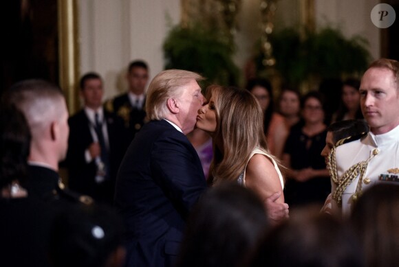 Le président des États-Unis, Donald J. Trump, et la première dame, Melania Trump, participent à la célébration des mères militaires dans la salle est de la Maison Blanche à Washington DC, le 10 mai 2019