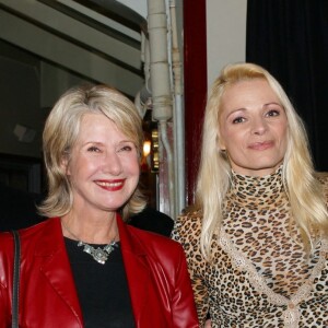 Danièle Gilbert, Muriel Hermine et Sampion Bouglione au Cirque d'Hiver à Paris, le 1er avril 2003.