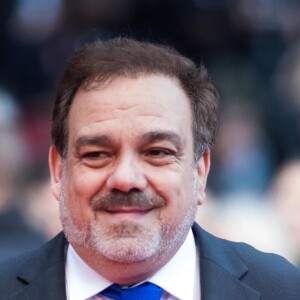Didier Bourdon et sa femme Marie-Sandra - Montée des marches du film "Douleur et Gloire" lors du 72ème Festival International du Film de Cannes. Le 17 mai 2019 © Jacovides-Moreau / Bestimage