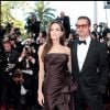 Brad Pitt et Angelina Jolie lors de la montée des marches du film The Tree of Life au Festival de Cannes en 2011 © Guillaume Gaffiot/Bestimage
