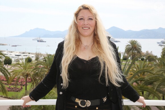Exclusif - Loana pose pendant le 72e Festival de Cannes, le 21 mai 2019