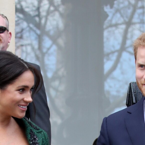 Meghan Markle, duchesse de Sussex, portant du Erdem, à la Canada House à Londres le 11 mars 2019 dans le cadre d'une cérémonie pour la Journée du Commonwealth.