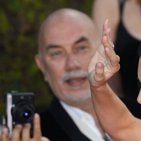 Kendall Jenner arrive à la soirée AmfAR Gala Cannes 2019 à l'Eden Roc au Cap d'Antibes, le 23 mai 2019.