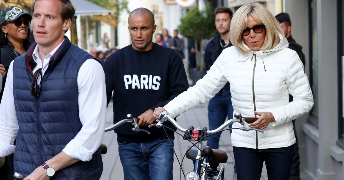 Brigitte Macron Protegee Par Un Charmant Garde Du Corps Purepeople