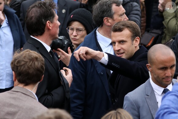 Le président de la république, Emmanuel Macron et la première dame Brigitte Macron votent pour les élections européennes au Touquet, le 26 mai 2019. © Stéphane Lemouton / Bestimage