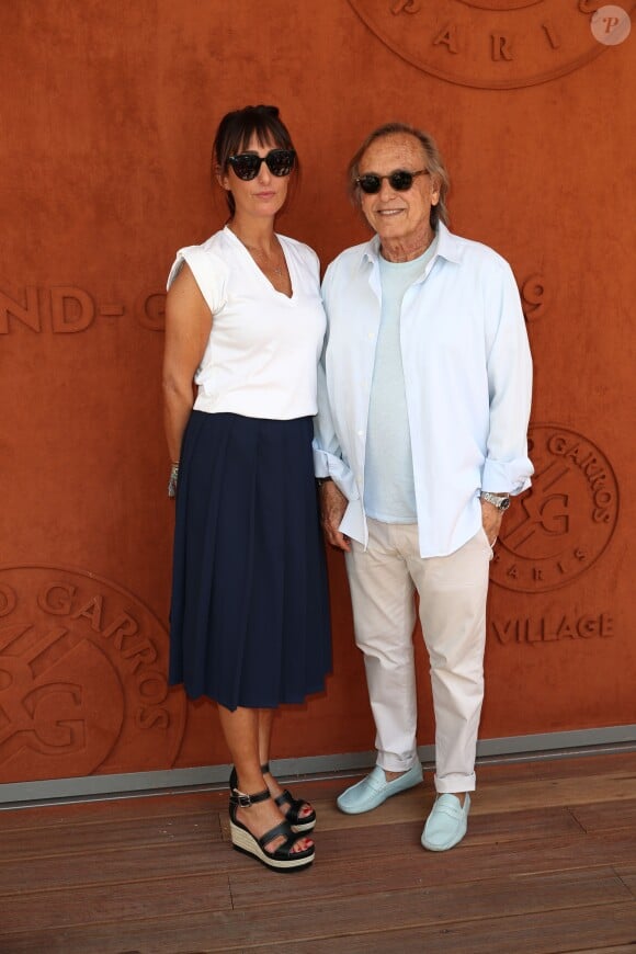 Alexandre Arcadyet sa compagne Sabrina Guigui au village lors des internationaux de tennis de Roland-Garros à Paris, France, le 1 juin 2019. © Jacovides-Moreau/Bestimage