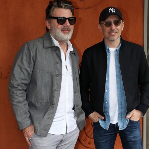 Philippe Lellouche et Gad Elmaleh au village lors des internationaux de tennis de Roland-Garros à Paris, France, le 31 mai 2019. © Jacovides-Moreau/Bestimage