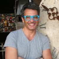 Julien Cohen (Affaire conclue) et ses lunettes : sa femme "pas du tout fan" !