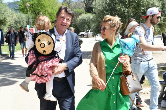 Exclusif - Christian Estrosi, le maire de Nice, et sa femme Laura Tenoudji avec leur fille Bianca ont fêté en famille le 1er mai dans les jardins de Cimiez pour la Fête des Mai à Nice, le 1er mai 2019. © Bruno Bebert/Bestimage