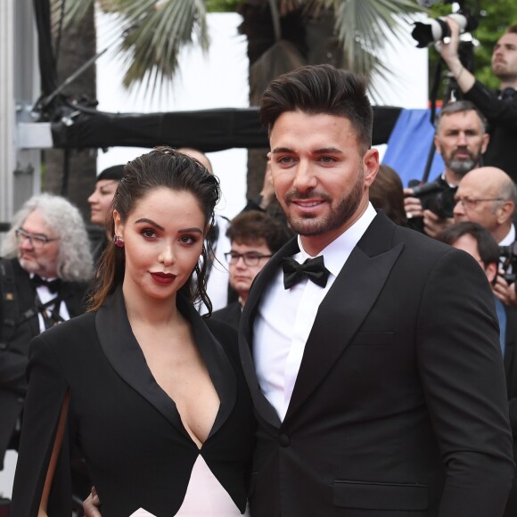 Nabilla Benattia (enceinte) et son mari Thomas Vergara - Montée des marches du film "A Hidden Life" lors du 72ème Festival International du Film de Cannes, le 19 mai 2019.