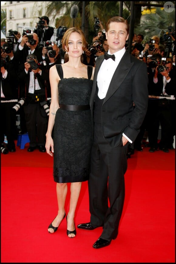 Angelina Jolie et Brad Pitt au Festival de Cannes le 21 mai 2005.