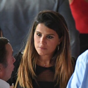 Karine Ferri dans les tribunes du stade Allianz Riviera de Nice pour le match du club de son compagnon Yoann Gourcuff, Dijon, le 25 août 2018. © Lionel Urman/Bestimage