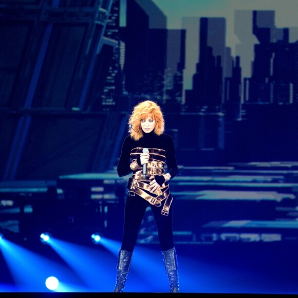 Mylène Farmer lors de son concert le 7 juin 2019 à la Paris La Défense Arena. © Nathalie Delépine