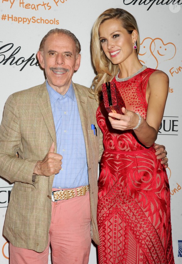 Peter Max et Petra Nemcova - People au gala "Happy Hearts Fund" au Cipriani à New York. Le 19 juin 2014