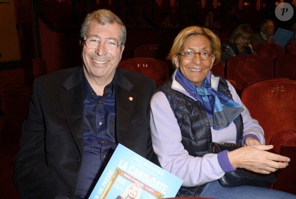 Exclusif - Patrick Balkany et sa femme Isabelle - Représentation de la pièce de théâtre "La Candidate" avec Amanda Lear à La Michodière à Paris. Le 27 avril 2016 © Coadic Guirec / Bestimage