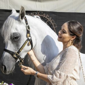 Exclusif - Nabilla Vergara, enceinte, en week end à Monaco, a fait un passage fort remarqué au Championnat du pur-sang arabe de la Méditerranée et des pays arabes au stade Rondelli à Menton le 23 juin 2019. © Patrick Varotto / Bestimage