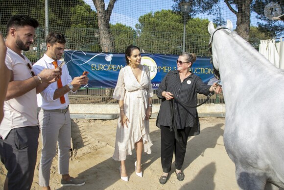 Exclusif - Nabilla Vergara, enceinte, en week end à Monaco, a fait un passage fort remarqué au Championnat du pur-sang arabe de la Méditerranée et des pays arabes au stade Rondelli à Menton le 23 juin 2019. © Patrick Varotto / Bestimage