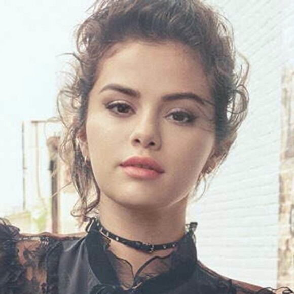 Selena Gomez pose pour la nouvelle campagne "Coach".