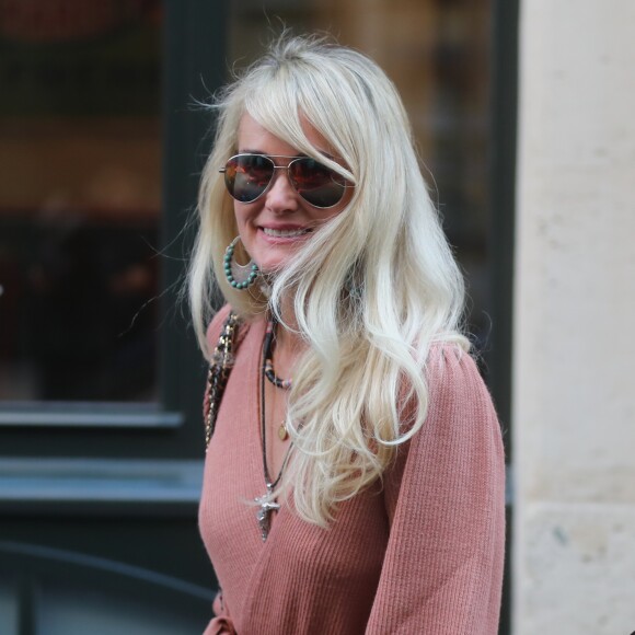 Laeticia Hallyday, Sébastien Farran, Isabelle Camus ont déjeuné ensemble au restaurant Joia de Hélène Darroze à Paris. Le 8 octobre 2018