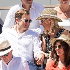 Laurence Ferrari et son mari Renaud Capuçon dans les tribunes lors des internationaux de tennis de Roland Garros à Paris, France, le 2 juin 2019. © Jacovides-Moreau/Bestimage