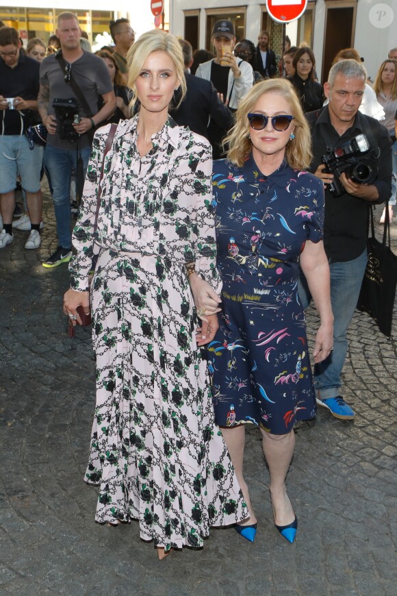 Nicky Hilton Rothschild et sa mère Kathy Hilton arrivent au défilé Haute Couture Valentino collection Automne-Hiver 2019/20 à l'hôtel Salomon de Rothschild à Paris, France, le 3 juillet 2019. © Veeren-Clovis/Bestimage
