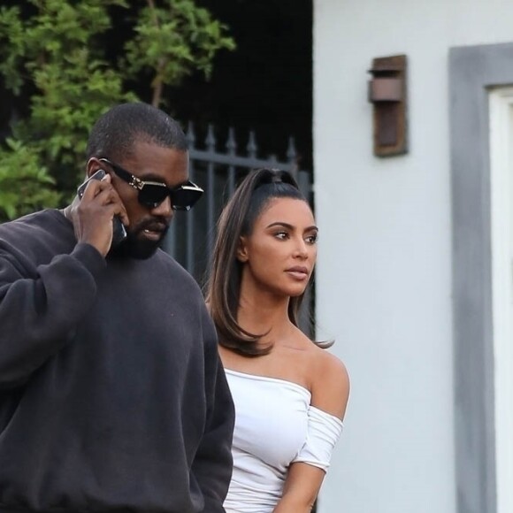 Exclusif - Kim Kardashian et son mari Kanye West arrivent à un diner privé au restaurant Crustacean à Beverly Hills, Los Angeles, le 30 juin 2019