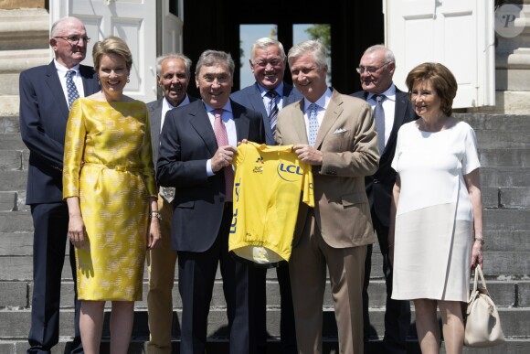 Le roi Philippe de Belgique et sa femme la reine Mathilde de Belgique ont reçu le champion Eddy Merckx et sa famille à l'occasion du 50ème anniversaire de sa première victoire dans le Tour de France le 5 juillet 2019 au château de Laeken à Bruxelles à la veille du départ du Tour 2019.