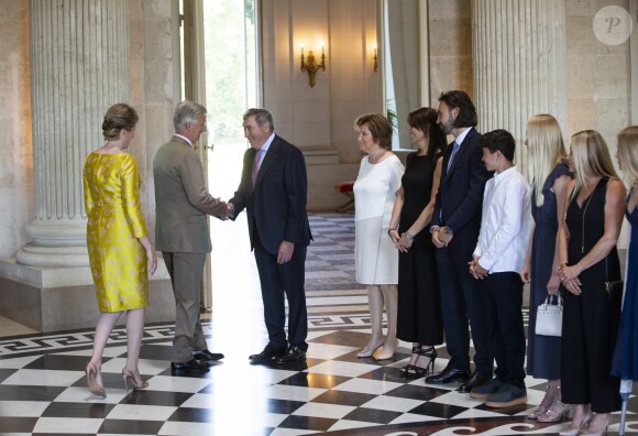 Le roi Philippe de Belgique et sa femme la reine Mathilde de Belgique ont reçu le champion Eddy Merckx et sa famille à l'occasion du 50ème anniversaire de sa première victoire dans le Tour de France le 5 juillet 2019 au château de Laeken à Bruxelles à la veille du départ du Tour 2019.