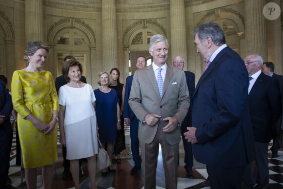 Le roi Philippe de Belgique et sa femme la reine Mathilde de Belgique ont reçu le champion Eddy Merckx et sa famille à l'occasion du 50ème anniversaire de sa première victoire dans le Tour de France le 5 juillet 2019 au château de Laeken à Bruxelles à la veille du départ du Tour 2019.