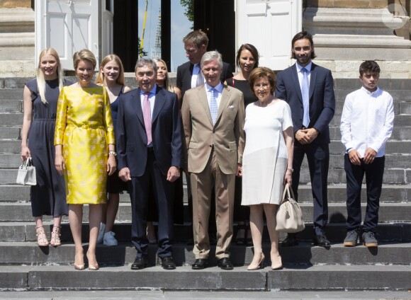 Le roi Philippe de Belgique et sa femme la reine Mathilde de Belgique ont reçu le champion Eddy Merckx et sa famille à l'occasion du 50ème anniversaire de sa première victoire dans le Tour de France le 5 juillet 2019 au château de Laeken à Bruxelles à la veille du départ du Tour 2019.