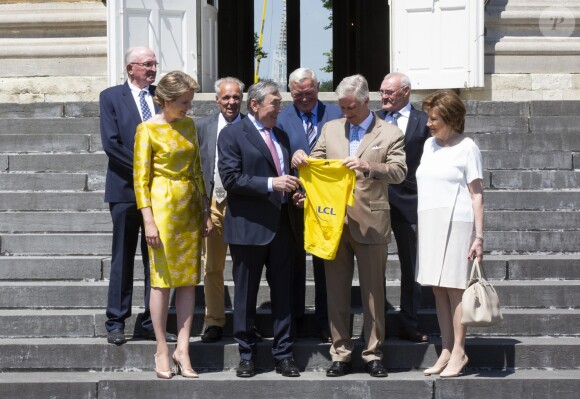 Le roi Philippe de Belgique et sa femme la reine Mathilde de Belgique ont reçu le champion Eddy Merckx et sa famille à l'occasion du 50ème anniversaire de sa première victoire dans le Tour de France le 5 juillet 2019 au château de Laeken à Bruxelles à la veille du départ du Tour 2019.