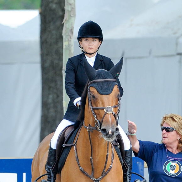 Mary Kate Olsen sur Naomi 135 pendant le Prix Geberit en faveur de l'association Ela lors du Longines Paris Eiffel Jumping au Champ de Mars à Paris, France, le 7 juillet 2019. © Pierre Perusseau/Bestimage