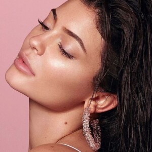 Kylie Skin, la marque de produits de soin pour la peau créée par Kylie Jenner.