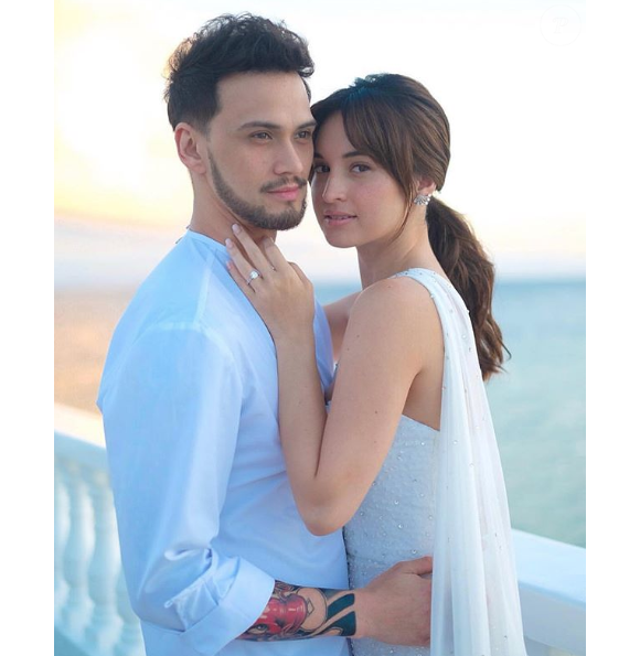 Billy Crawford et Coleen Garcia se sont dit "oui" ce 20 avril 2018 sur une île des Philippines.