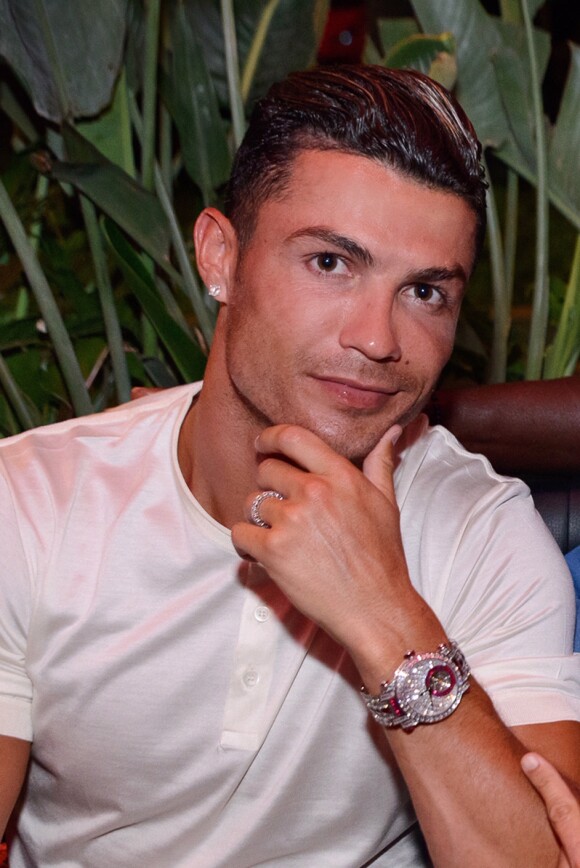 Cristiano Ronaldo dos Santos Aveiro, couramment appelé Cristiano Ronaldo, a dîné avec Michael Jordan au restaurant Sass Café à Monaco. Le 23 juin 2019.