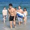 Shawn Mendes et sa petite amie Camila Cabello à la plage à Miami le 29 juillet 2019.