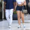 Exclusif - Iskra Lawrence et son compagnon Andre Wisdom se baladent dans le centre commercial à Century City en Californie, le 20 juillet 2019.