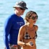 Rebecca Gayheart et son mari Eric Dane en vacances à Lahaina, Hawaï, Etats-Unis, le 27 décembre 2017.