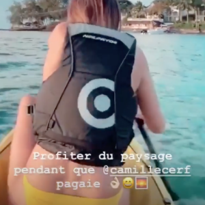 Camille Cerf en train de pagayer à l'ile Maurice, le 5 juin 2019.