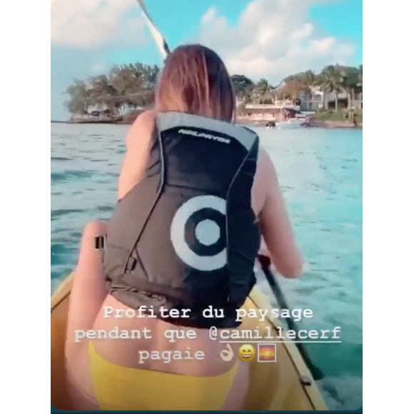 Camille Cerf en train de pagayer à l'ile Maurice, le 5 juin 2019.